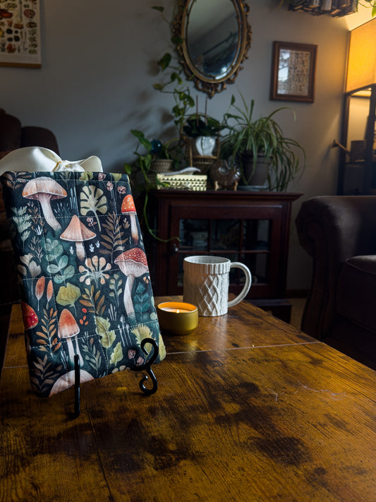 Book Sleeve - Black Mushroom