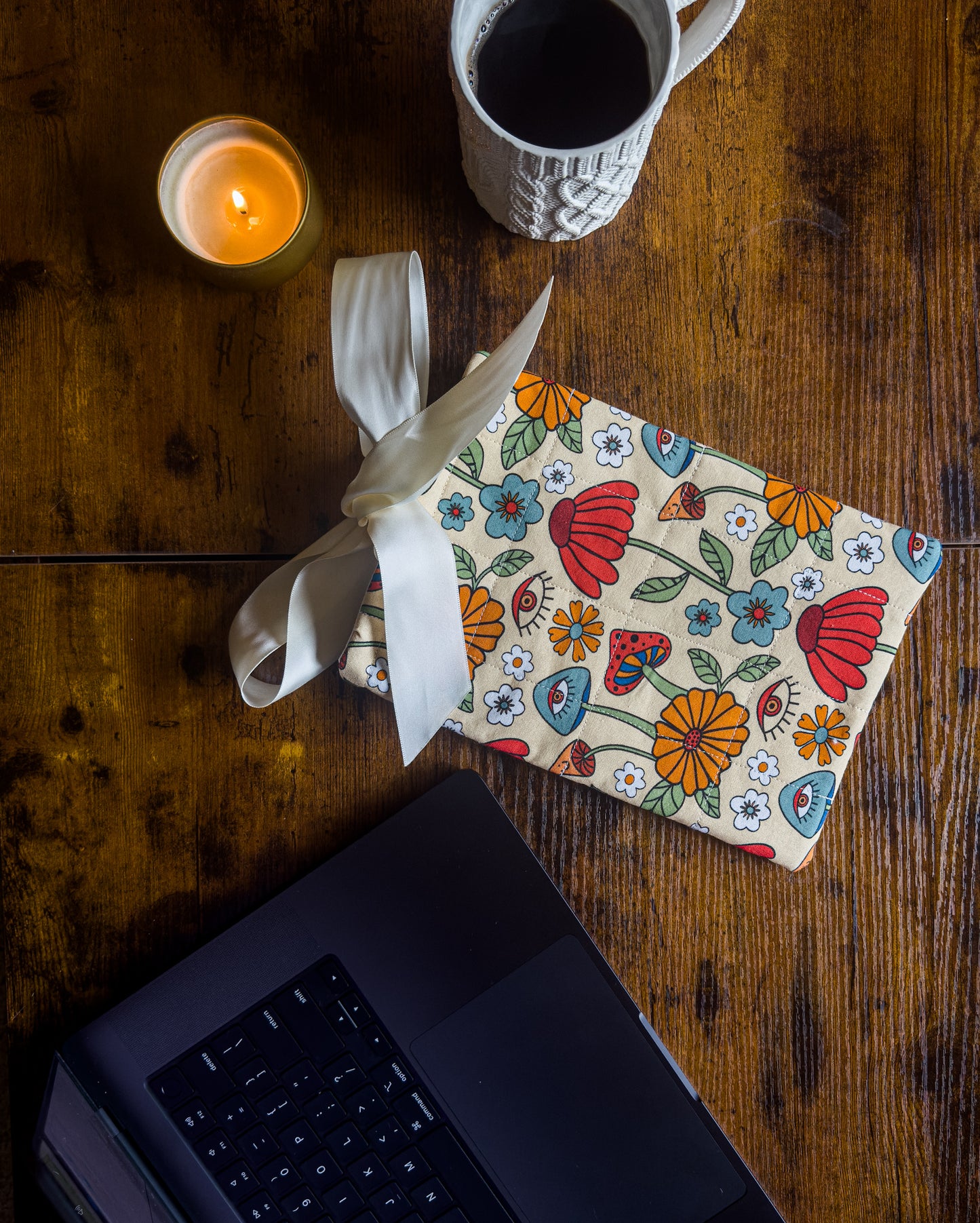 Book Sleeve - Groovy Mushroom
