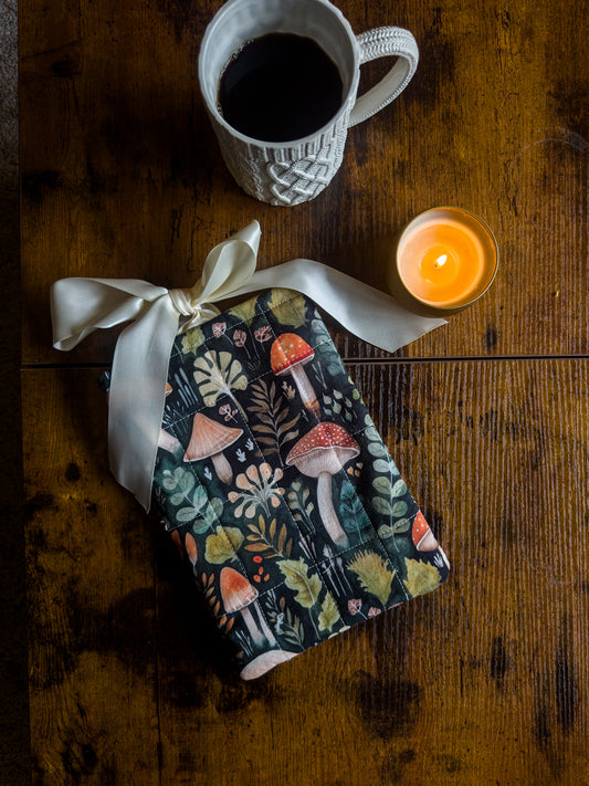 Book Sleeve - Black Mushroom